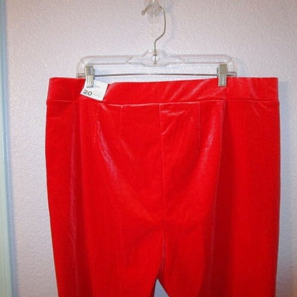 Lane Bryant Red Velvet Pull On Stretch Pants Size 20 Flare High Rise Holiday NWT - Picture 8 of 12